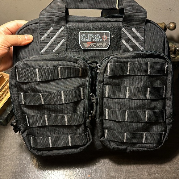 DOUBLE 🔫🔫 case - Picture 2 of 16